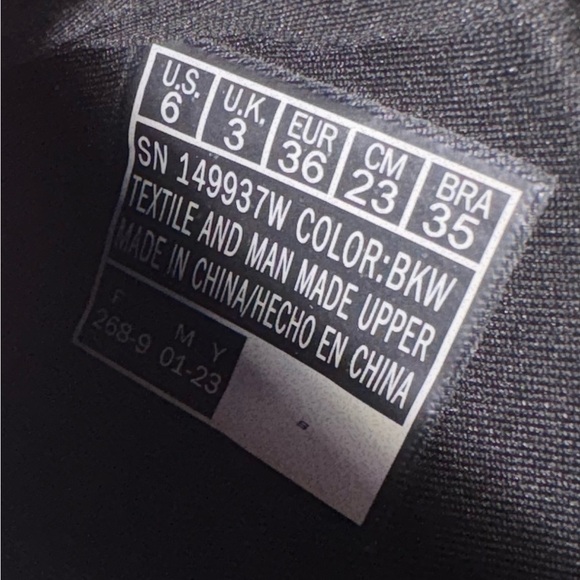 Skechers Women's Gray and Black Sneakers - Picture 5 of 7